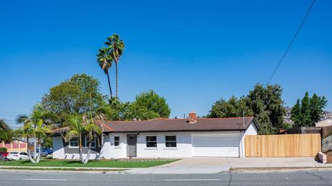 451 Elkelton Blvd, Spring Valley, CA 91977 photo 2
