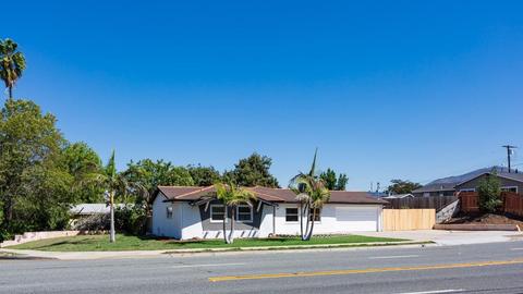 451 Elkelton Blvd, Spring Valley, CA 91977 photo 3