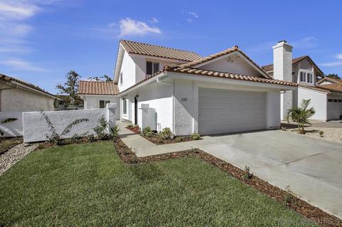 2323 Fair Oak Ct, Escondido, CA 92026 photo 1