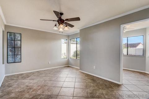 820 E J St, Chula Vista, CA 91910 photo 9