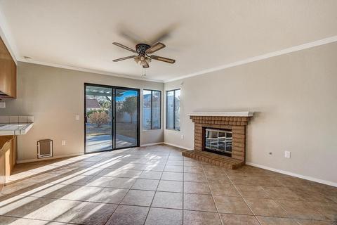 820 E J St, Chula Vista, CA 91910 photo 5