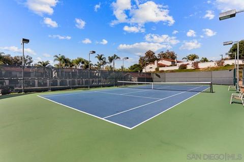 6866 Pear Tree Dr, Carlsbad, CA 92011 photo 27