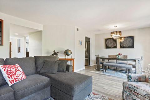 6866 Pear Tree Dr, Carlsbad, CA 92011 photo 9