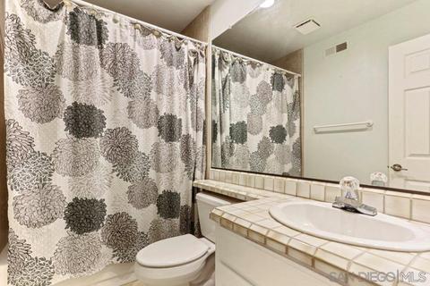 6866 Pear Tree Dr, Carlsbad, CA 92011 photo 18