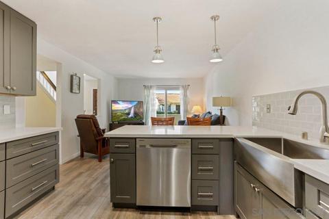 6866 Pear Tree Dr, Carlsbad, CA 92011 photo 3