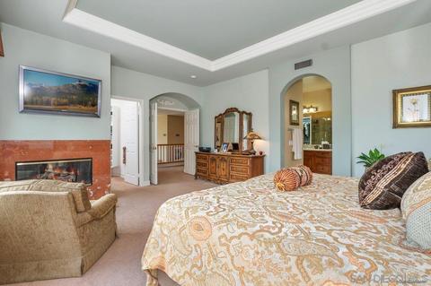 2451 Selkirk Row, La Jolla, CA 92037 photo 16