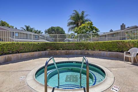 323 Flower Ln, Vista, CA 92083 photo 27