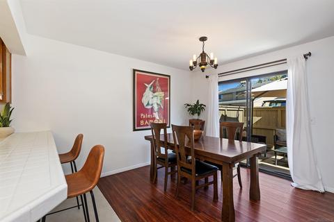 323 Flower Ln, Vista, CA 92083 photo 9