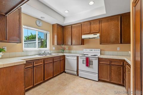 17928 Villamoura Dr, Poway, CA 92064 photo 13