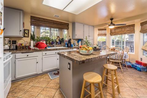 3740 Lenox, Carlsbad, CA 92010 photo 6