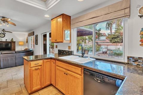 10006 E Glendon Cir, Santee, CA 92071 photo 5