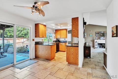 10006 E Glendon Cir, Santee, CA 92071 photo 7