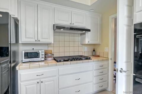 6335 Via Cabrera, La Jolla, CA 92037 photo 24