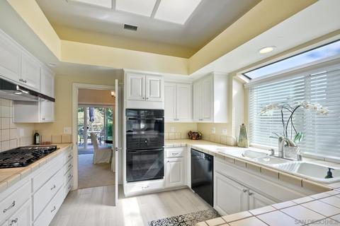 6335 Via Cabrera, La Jolla, CA 92037 photo 23