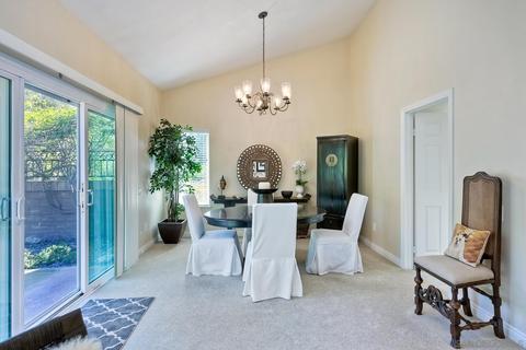 6335 Via Cabrera, La Jolla, CA 92037 photo 10