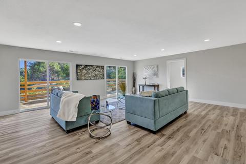 1270 Phillips St, Vista, CA 92083 photo 21