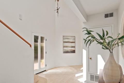 365 Arroyo Dr, Encinitas, CA 92024 photo 4