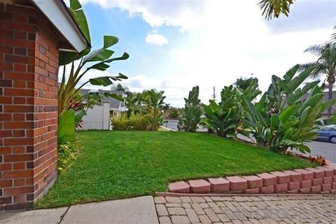 4206 Borra Ct, Oceanside, CA 92056 photo 2