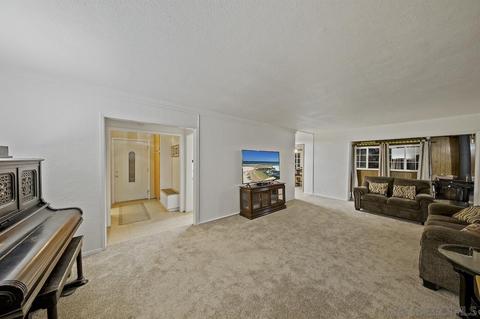9726 Emerald Hill Ln, Lakeside, CA 92040 photo 11