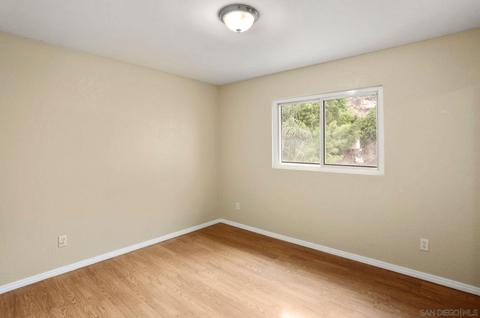 9590 Chestnut St, Spring Valley, CA 91977 photo 17