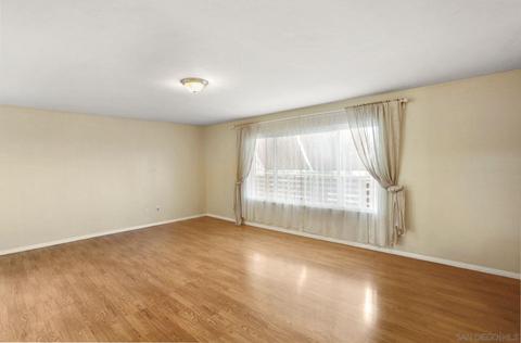 9590 Chestnut St, Spring Valley, CA 91977 photo 8