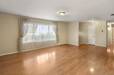 9590 Chestnut St, Spring Valley, CA 91977 photo 7
