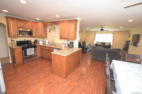 10616 Sanfred Ct, Santee, CA 92071 photo 6