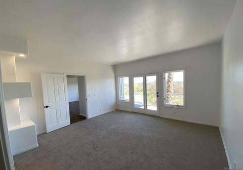 5639 Desert View Dr, La Jolla, CA 92037 photo 25