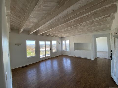 5639 Desert View Dr, La Jolla, CA 92037 photo 23