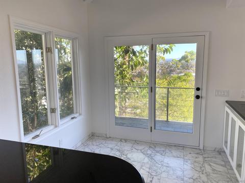 5639 Desert View Dr, La Jolla, CA 92037 photo 11