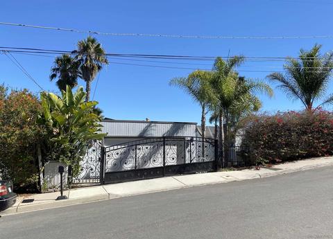 5639 Desert View Dr, La Jolla, CA 92037 photo 2