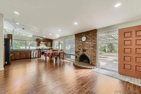 13847 Tobiasson Rd, Poway, CA 92064 photo 3