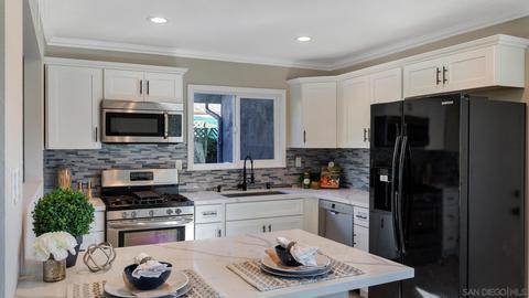 12350 Buckskin Trl, Poway, CA 92064 photo 1