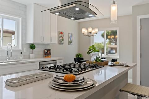 3280 Navigator Cir, Oceanside, CA 92056 photo 9