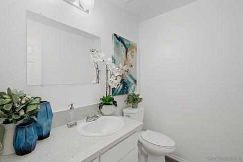 3034 Via Estrada, Carlsbad, CA 92009 photo 14