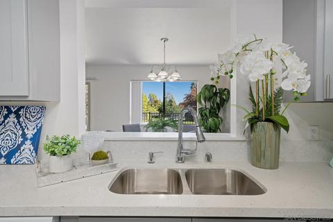 3034 Via Estrada, Carlsbad, CA 92009 photo 7