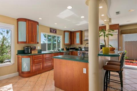 1659 Calle Plumerias, Encinitas, CA 92024 photo 8