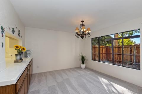 420 Elsmere, Riverside, CA 92506 photo 7
