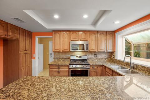 215 Via Cassandra, Fallbrook, CA 92028 photo 17