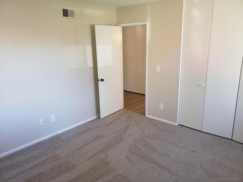 2525 White Oak Pl #A, Escondido, CA 92027 photo 8