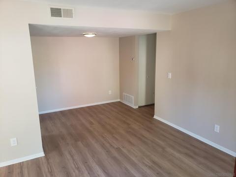 2525 White Oak Pl #A, Escondido, CA 92027 photo 4