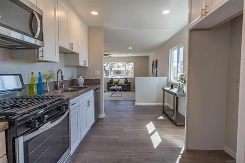 211 E Palomar St, Chula Vista, CA 91911 photo 10