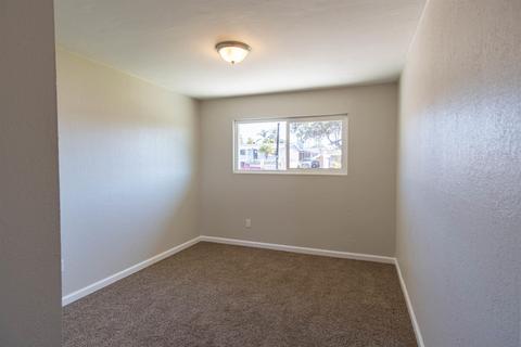 211 E Palomar St, Chula Vista, CA 91911 photo 18
