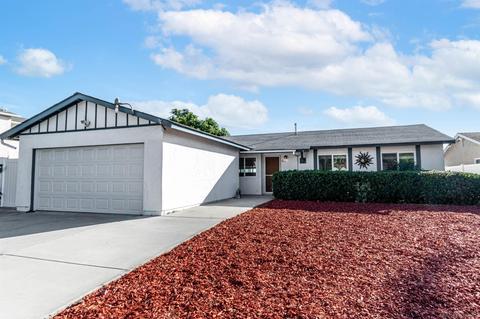 9431 Lake Canyon Rd, Santee, CA 92071 photo 1