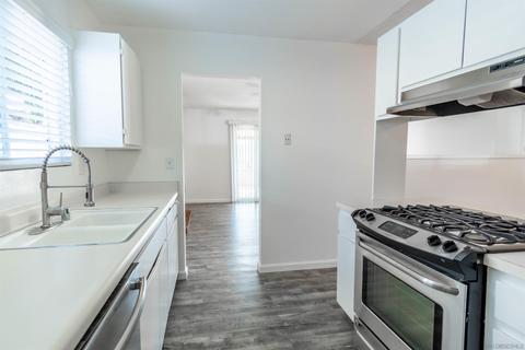 9431 Lake Canyon Rd, Santee, CA 92071 photo 4