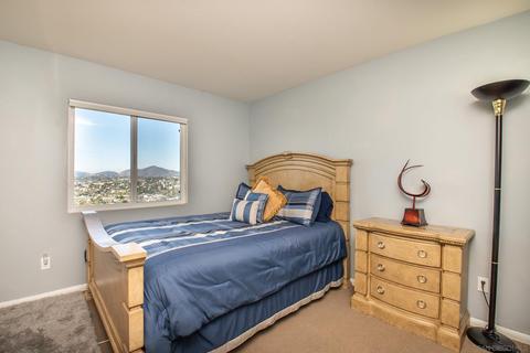7800 Eastridge Dr, La Mesa, CA 91941 photo 23