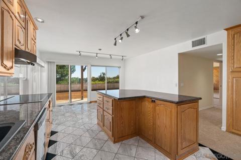 263 Skyridge Ln, Escondido, CA 92026 photo 10