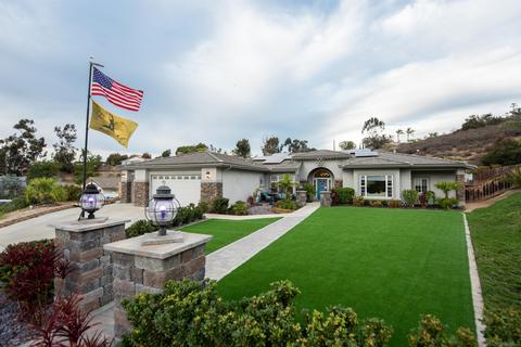 8945 Diamondback Dr, Santee, CA 92071 photo 3