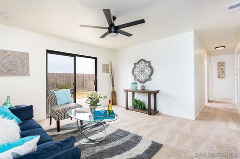163 Fireside St, Oceanside, CA 92058 photo 2