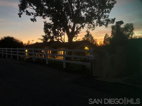 4011 Burma Spur, Fallbrook, CA 92028 photo 4